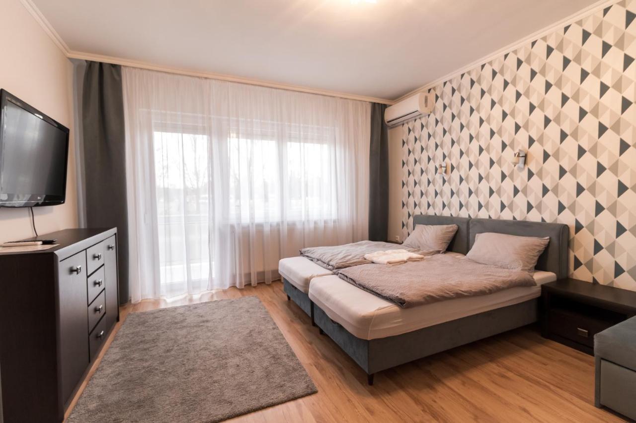 Thermal Next I Weninger Apartman Kiskunhalas Exterior photo